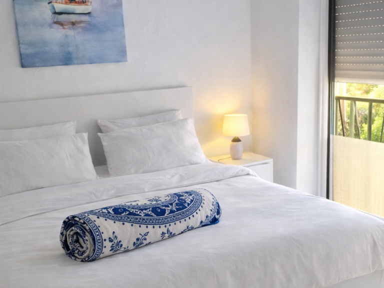 Schlafzimmer OG links